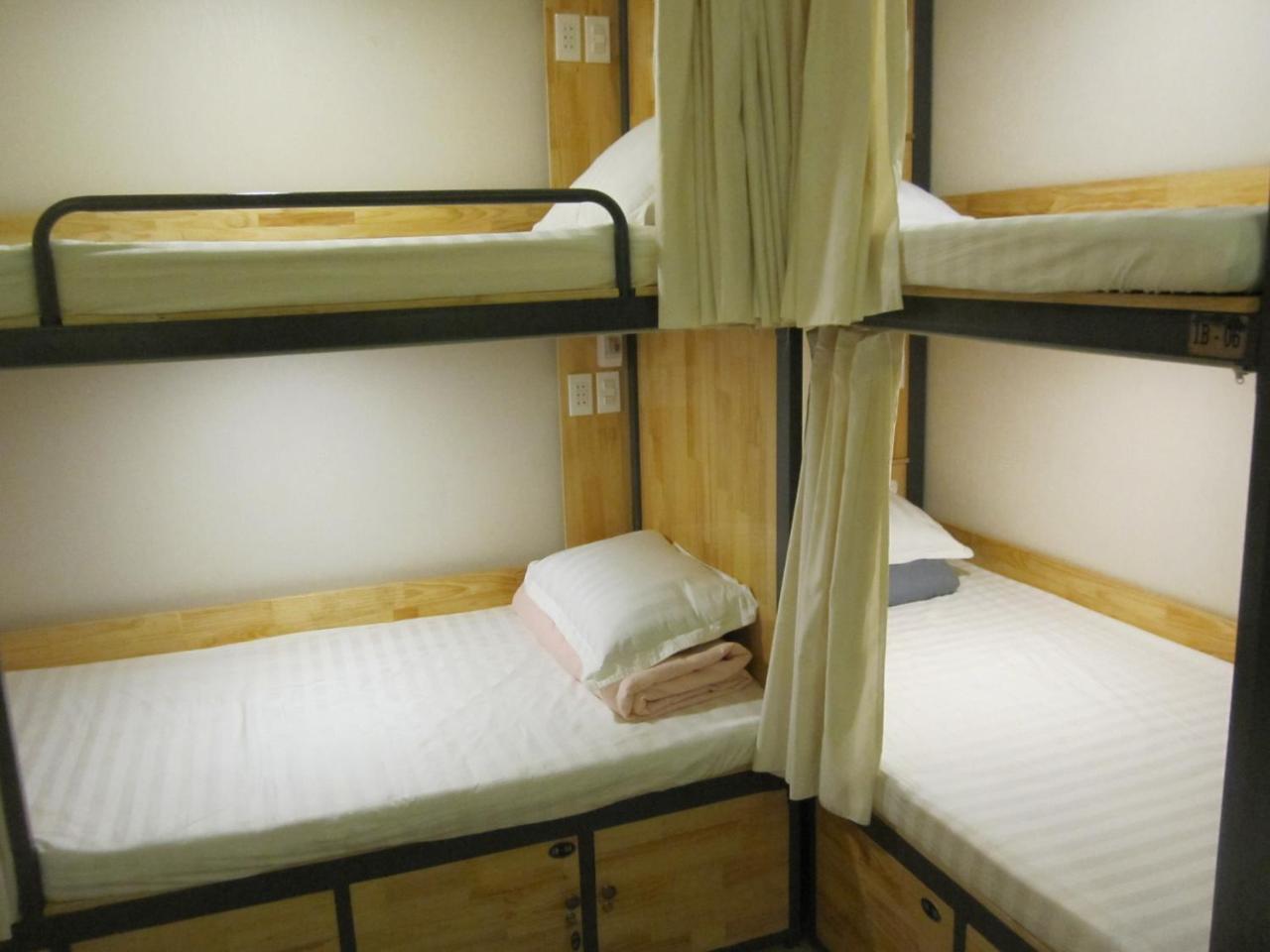 The Lily Hostel & Coffee Hô Chi Minh-Ville Extérieur photo
