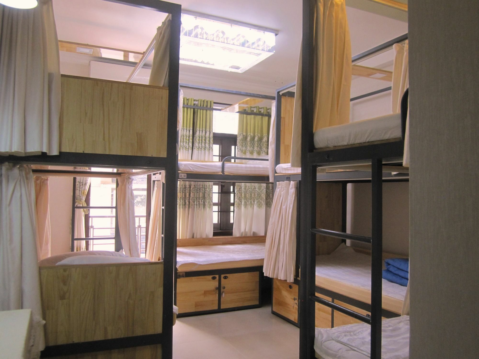 The Lily Hostel & Coffee Hô Chi Minh-Ville Extérieur photo